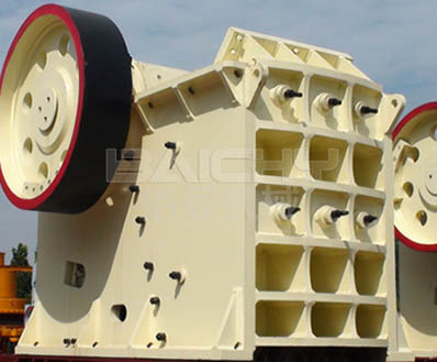 佰辰機械是專業生產大型顎式破碎機廠家.jpg