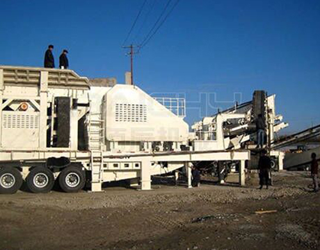 反擊破移動(dòng)破碎站